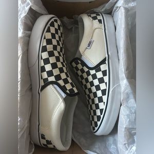 Men’s vans classic slip on in black and white checkerboard